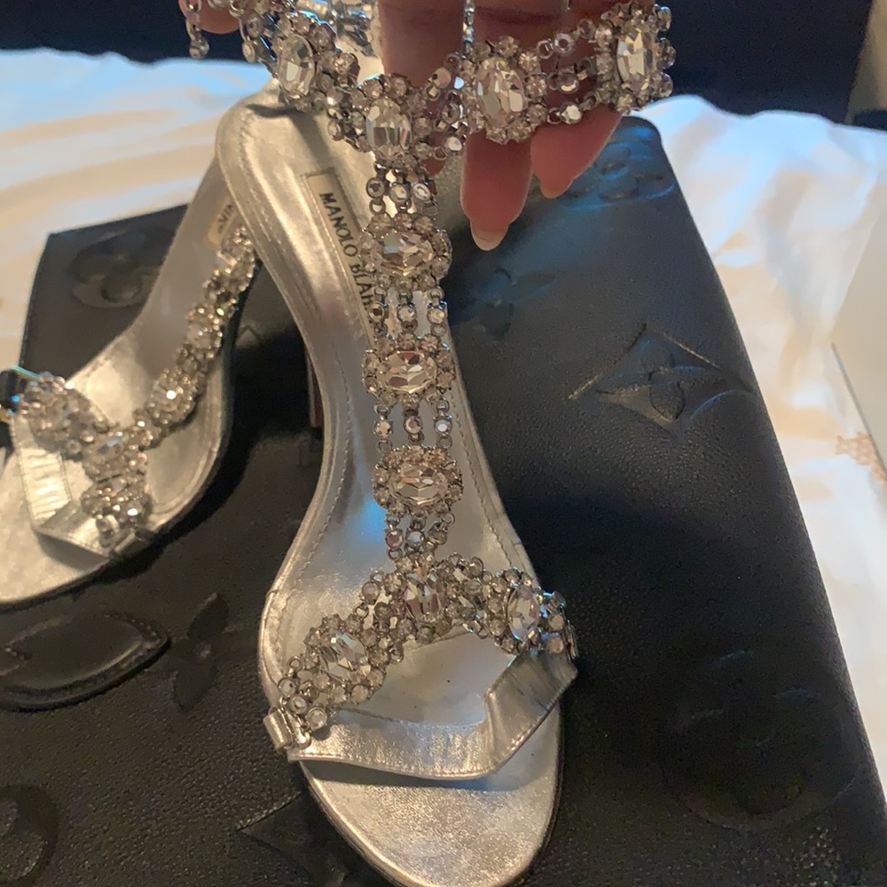 Show Stopping Blahnik's -- Real Australian crystal